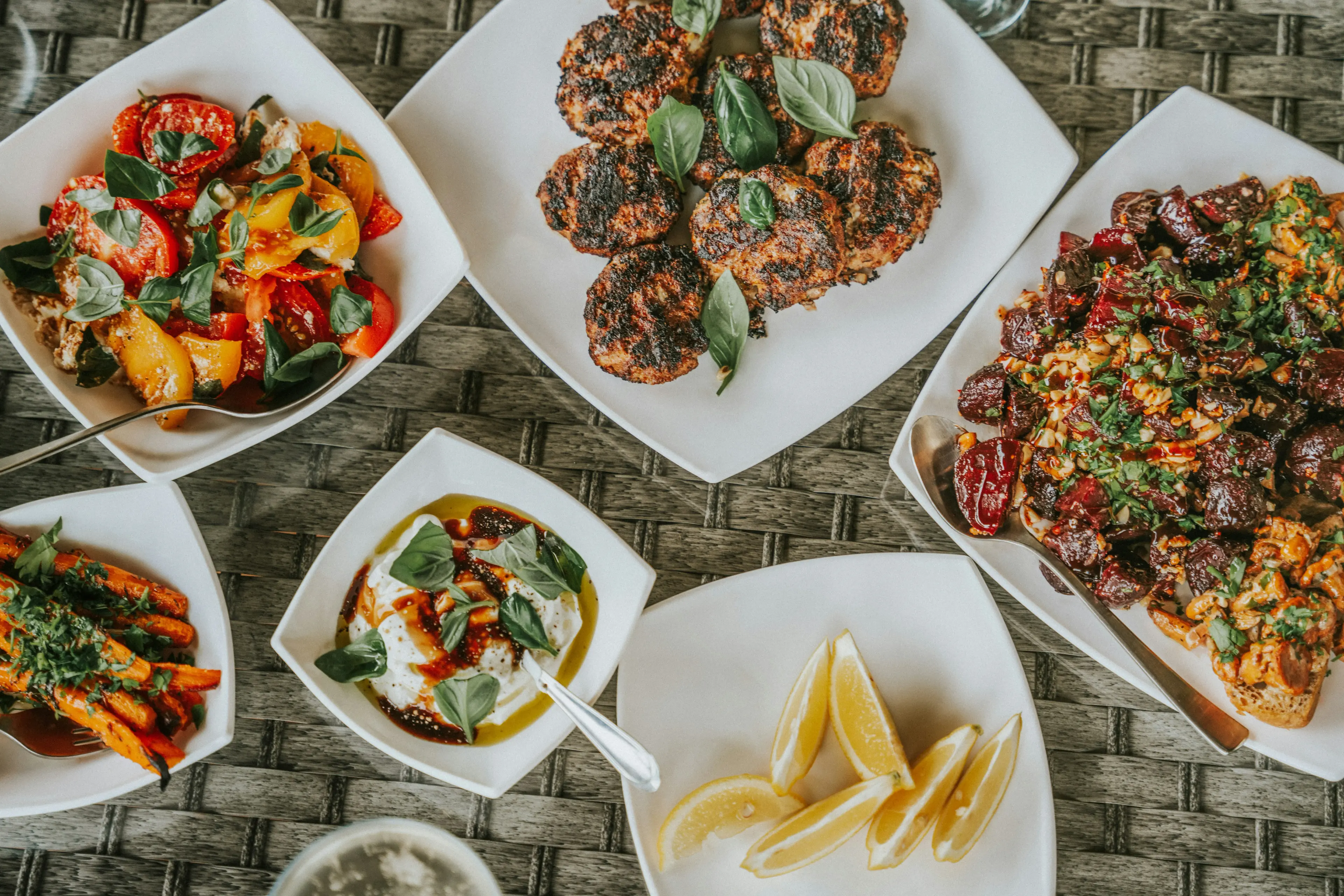 Best Patios and Outdoor Dining in Minneapolis (2026)